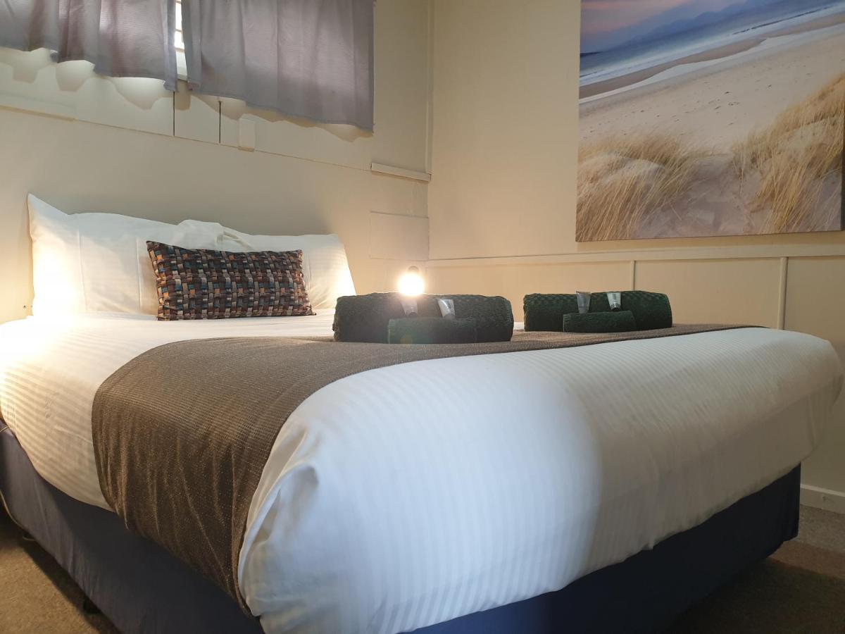 Smerdon Lodge Motel Horsham Buitenkant foto