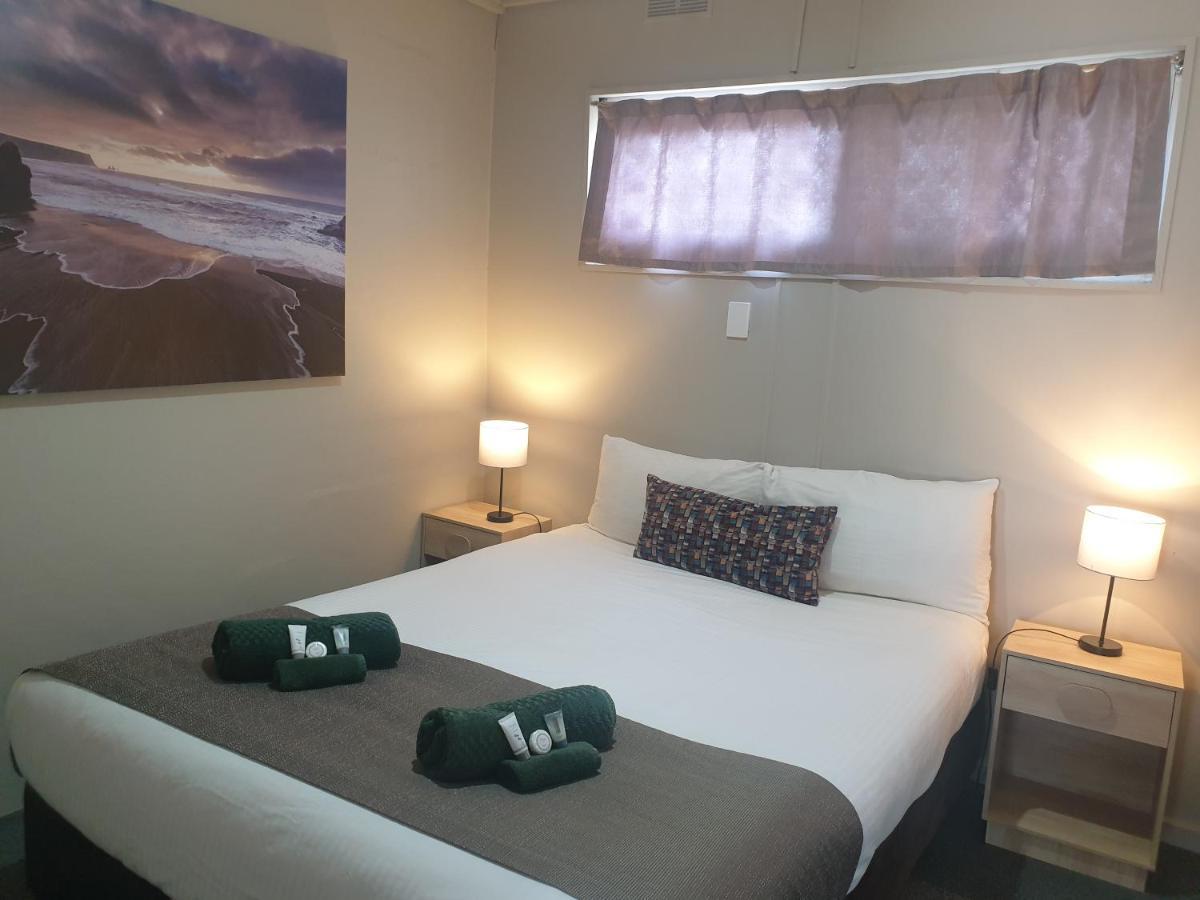 Smerdon Lodge Motel Horsham Buitenkant foto