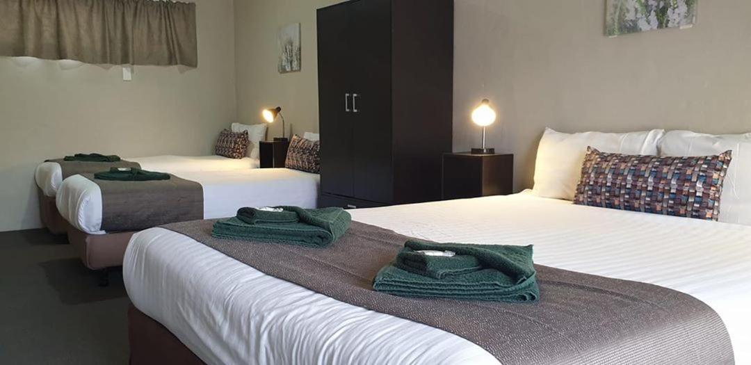Smerdon Lodge Motel Horsham Buitenkant foto